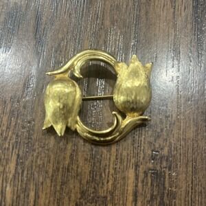 Monet Gold Tone Double‎ Tulip Flower Floral Pin/Brooch Signed Vintage